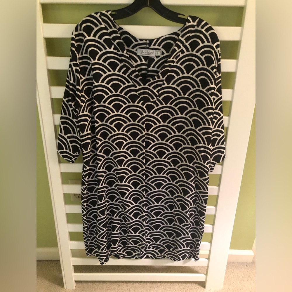 Tybee Island Clothing Company Black and White Printed Size M Dress